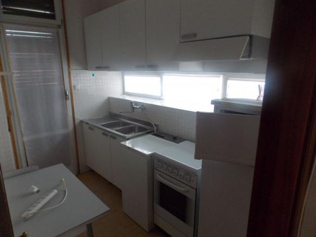 Privato affitta app.to arredato circa 75mq con 2 camere zona Andrea Costa