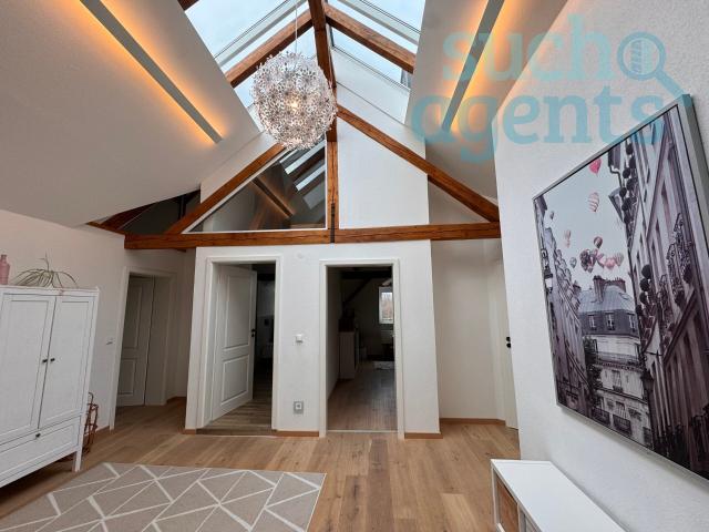 Privatsphäre pur! Großzügige Altbau Villa mit modernem Flair auf über 5000 m² Grundfläche