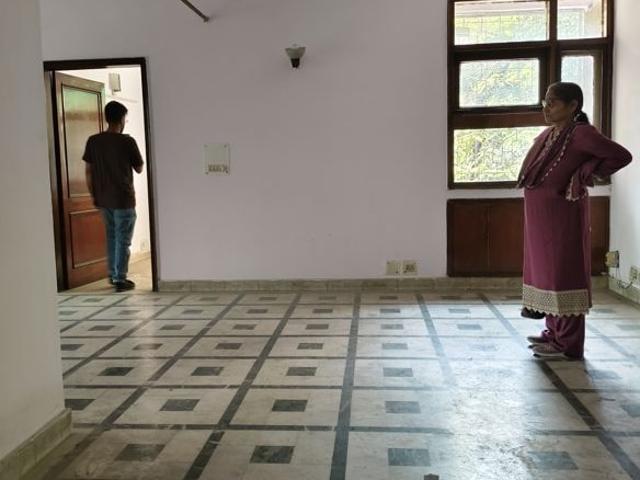 Priyadarshini Apartment 3 Bedroom 1400 Sq. Ft. Apartment in Ip Extension Delhi Listing ID: #10238