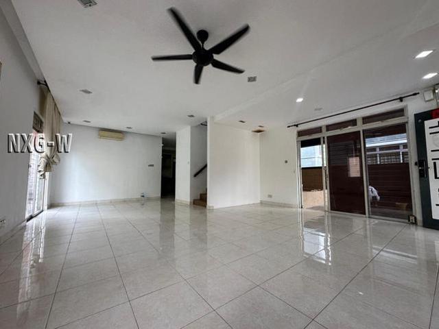 PRICE DROPPED Double Storey Linked Bungalow House Aman Perdana Klang