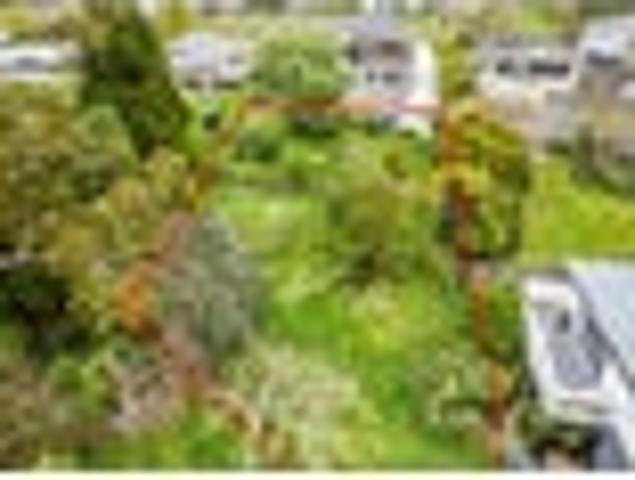 Price dropped, 6 month settlement available