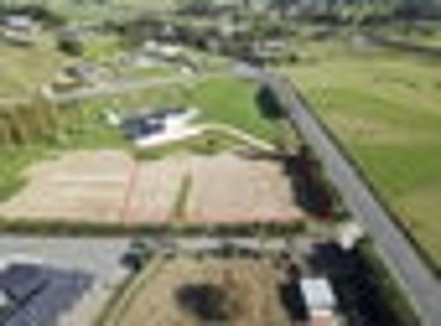 Price Heavily Reduced to Move!