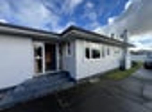 Spacious 4 Bedroom Family Home for Relocation