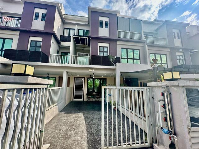 PRICE NEGO The Strata Bandar Puteri Bangi Baru Seri Putra Mahkota
