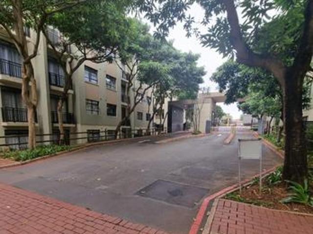 priced to sell ! 2 bedroom apart.