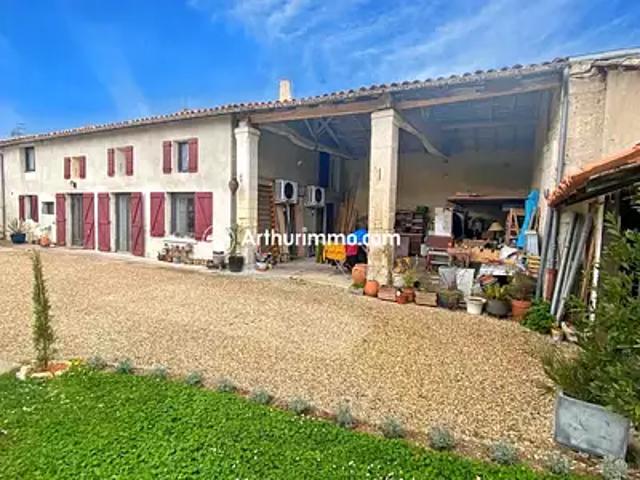 Prignac 17160 Achat / Vente maison 6 pièces t6
