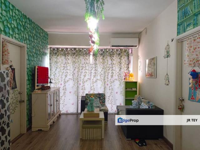Prima U1 Condominium