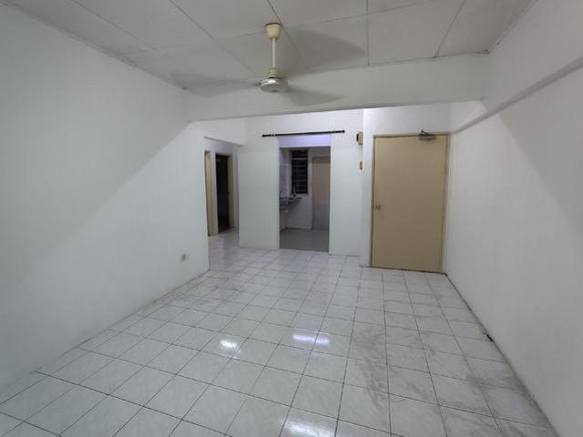 Prima Apartment Kota Warisan KLIA
