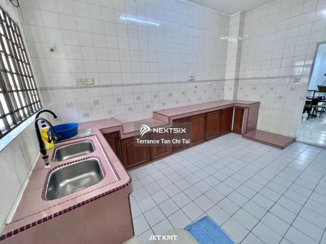 Prima Bayu Apartment Bayu Perdana Klang 950sqft 3r2b 1 Carpark 1st Floor Basic Unit for Rent