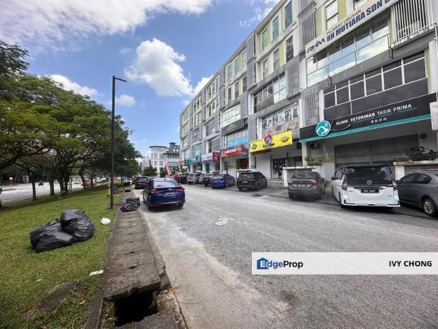 Prima Bizwalk Business Park