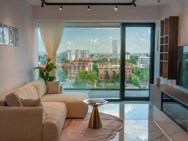 PRIMA CHIRIE l UTILAT l MOBILAT LUX l PARCARE l ONE FLORESCA TOWERS