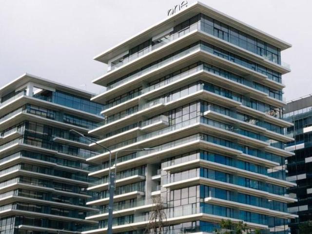 PRIMA CHIRIE l UTILAT l MOBILAT LUX l PARCARE l ONE FLORESCA TOWERS