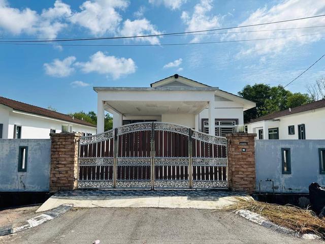 PRIMA DESA AMAN BANGLO FULLY RENO FULL LOAN BOOKING 1k ONLY