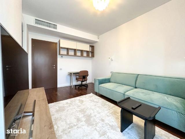 Prima inchiriere ! Apartament 3 camere cu parcare si boxa, Disponibil