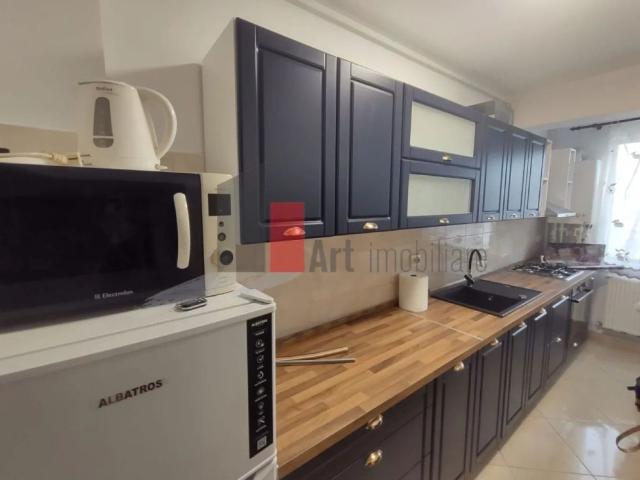 Prima închiriere apartament 2 camere cu centrală Fizicienilor