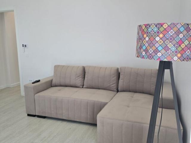 Prima inchiriere! apartament 2 camere decomandat Popas Pacurari