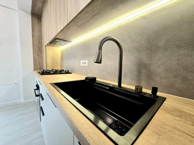 Prima inchiriere! apartament 2 camere decomandat Popas Pacurari