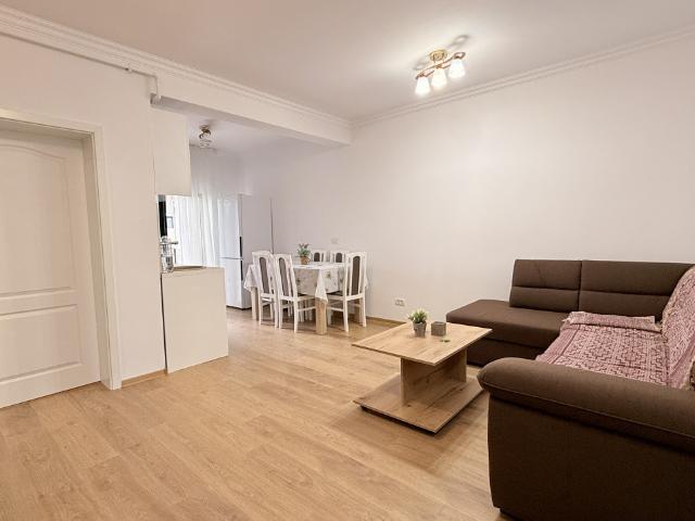 Prima inchiriere, apartament cu 3 camere zona Mosnita Noua