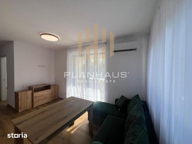 Prima închiriere 2 camere Centrul vechi,loc de parcare inclus