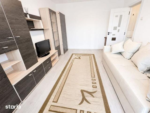 Prima închiriere 2 camere decomandat, Astra Uranus 450 €/lună