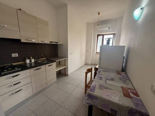 PRIMA PORTA BILOCALE ARREDATO CON POSTO AUTO