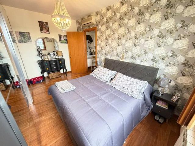 PRIMA PORTA BILOCALE RISTRUTTURATO CON TERRAZZO