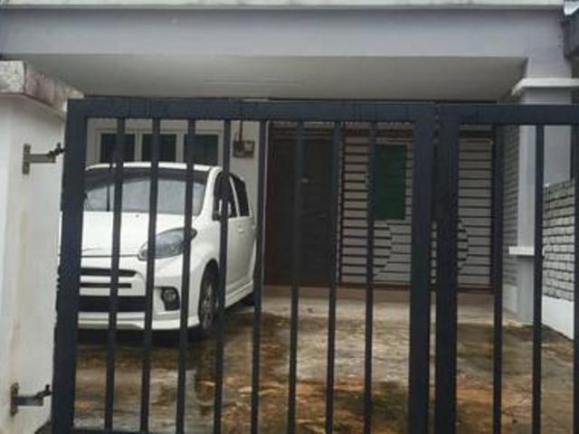 PRIMA RESIDENSI UTAMA Teres Setingkat Gated Guarded Full loan SJKP