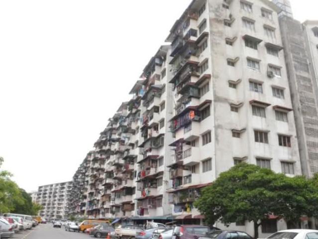 Prima Selayang, Selayang