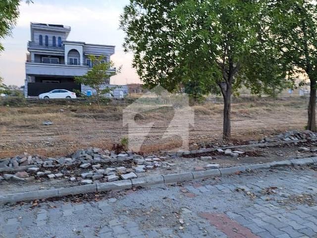 Prime 4 Marla Commercial Pair Plots for Sale in DHA Phase 5 Sector H6 Boulevard Back Near DHA Head Office, Nova Care Hospital & Rawat Industrial Estate