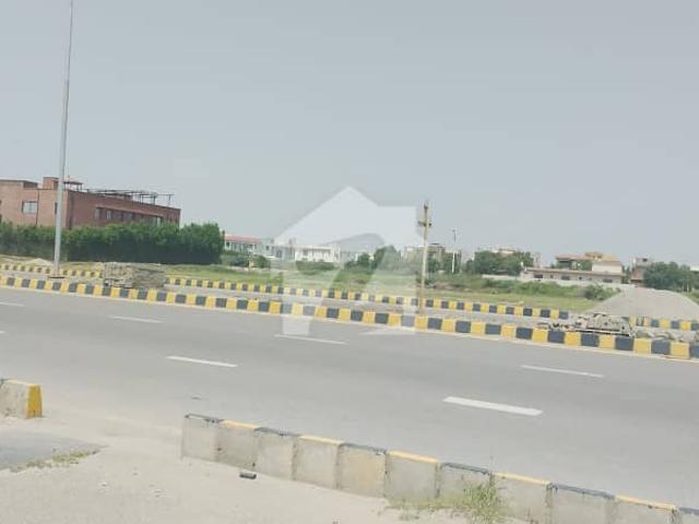 Prime 500 Sq. Yards West Open Plot for Sale D Cutting 5th Belt, Zone C, DHA Phase 8, Karachi