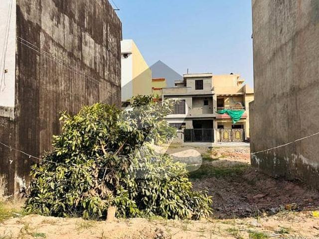 Prime 5 Marla Plot for Sale in Crystal Block, Park View City Lahore