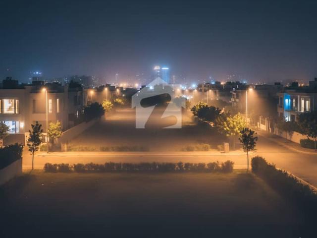 Prime 600 Yards Residential Plot For Sale 32nd Street DHA Phase VI Karachi | Ideal Location
