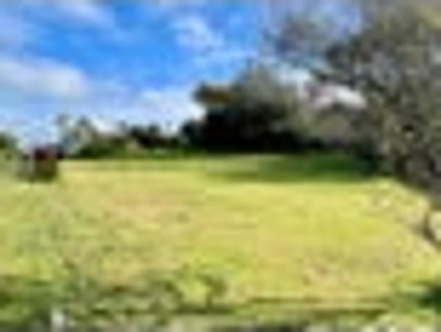 Prime 728sqm Section in Paraparaumu Beach