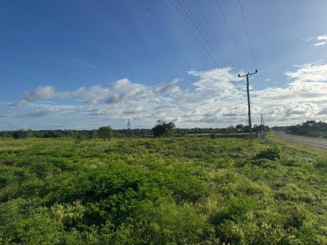 Prime 20 Acre Commercial Development Land – Touching Mavueni–Mariakani Bypass