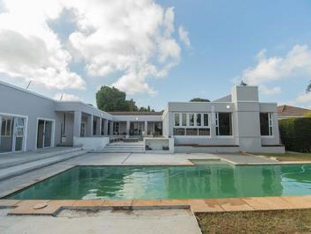 prime walmer property with scalable.