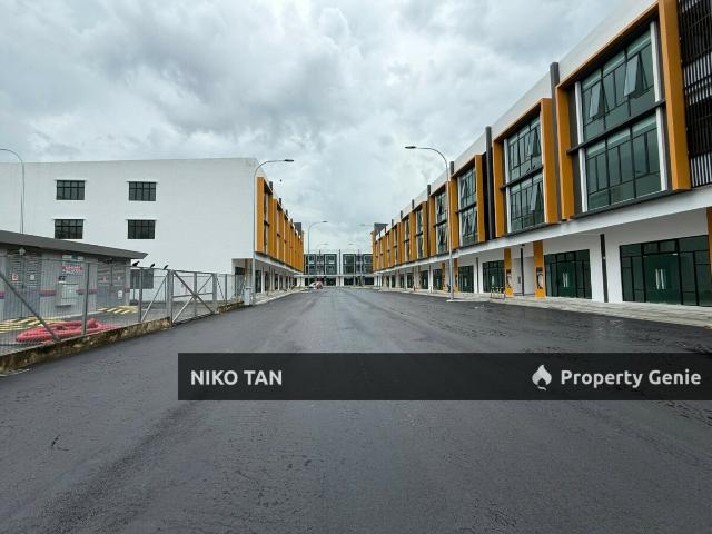 Prime Area Permas Avenue 3 Storey Shop Lot Bandar Baru Permas Jaya For Sale