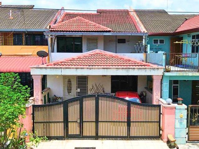 PRIME AREA TAK MENGHADAP PINTU PAGAR RUMAH LAIN Seksyen 4 Bangi