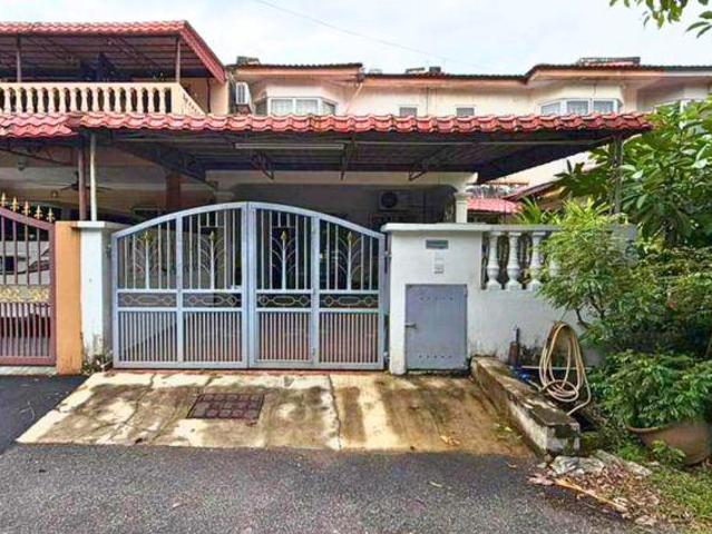 PRIME AREA UNIT TAK BERHADAPAN DENGAN RUMAH LAIN Taman Puchong Utama