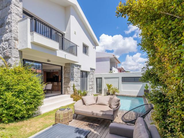 Prime Cascais | 4 Quartos | Piscina Aquecida | Jardim | Área. 223m² Cascais e Estoril