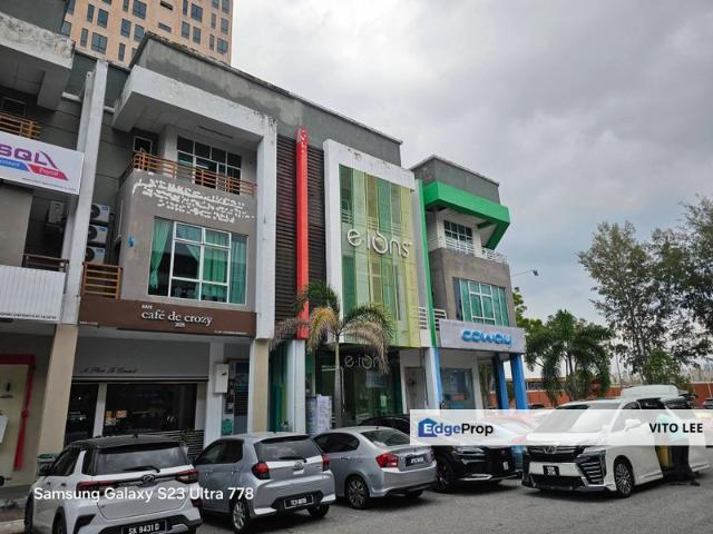 Prime City Center Office & Shop for Rent!