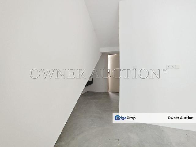 [Prime Commercial Shop Lot At Vervea] Freehold 3 Storey Commercial Shop Lot with Lift @ Business Street [Invest in Penang's fast growing commercial hu
