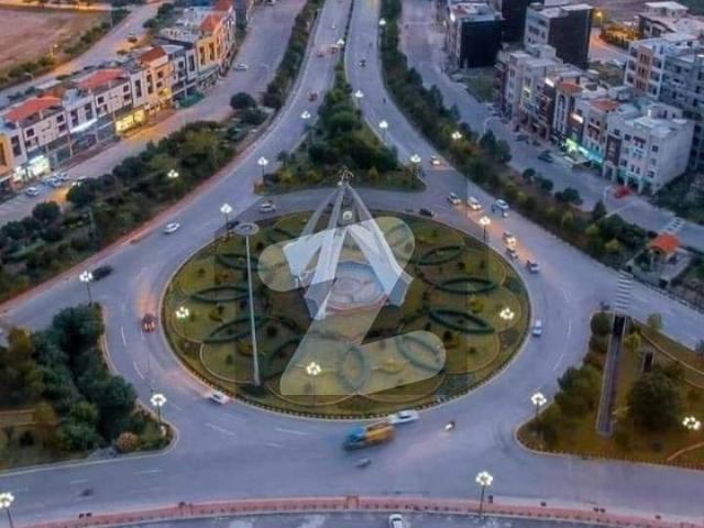 Prime Corner Commercial Plot for Sale in Bahria Town Phase 8