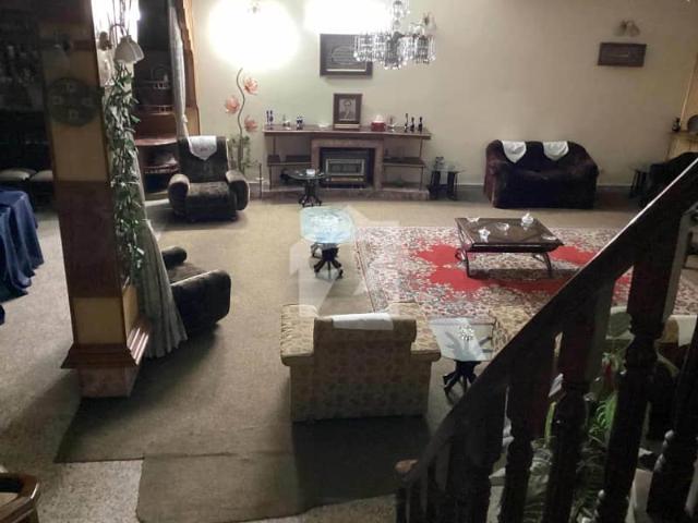 Prime Corner House for Sale in G 10, Islamabad 12 Marla