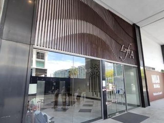 Prime Corner Unit at The Loft Tower A