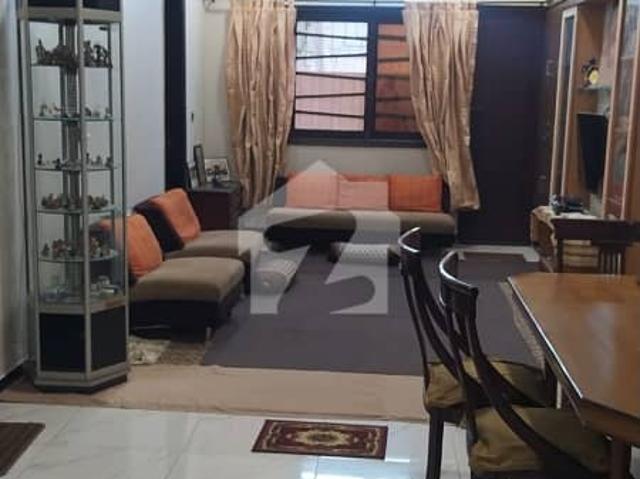 Prime Clifton Block 8 Opportunity | Elegant 5 Bedroom Portion for Sale