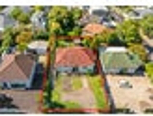 Prime do up or development opportunity