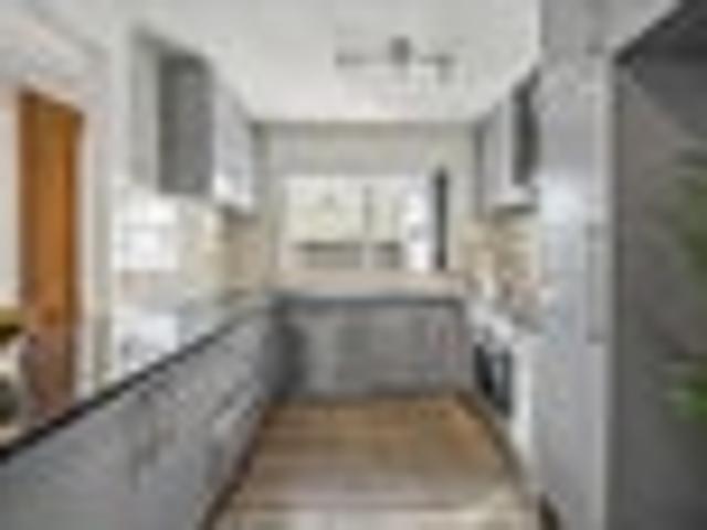 Prime Epsom Home in Double Grammar Zone