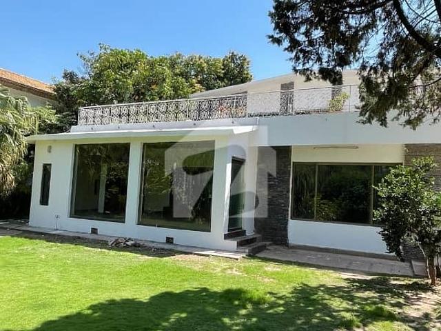 Prime Investment Opportunity: Demolished House In F 10, CDA Transfer, 1200 Sq Yard