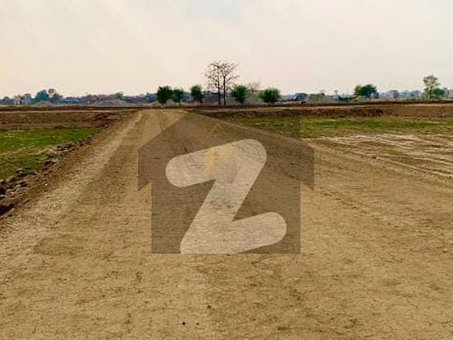 Prime investment Opportunity: 5 Marla Plot in Sector M7 C4 Lake City Lahore