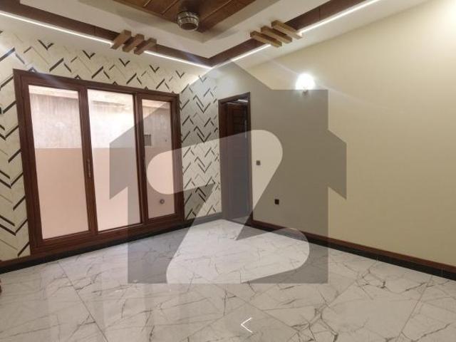 Prime Location 400 Square Yards House For sale In North Nazimabad Block H